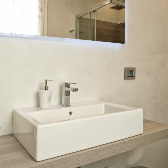 12-camera-3-foto-bagno-1.jpg